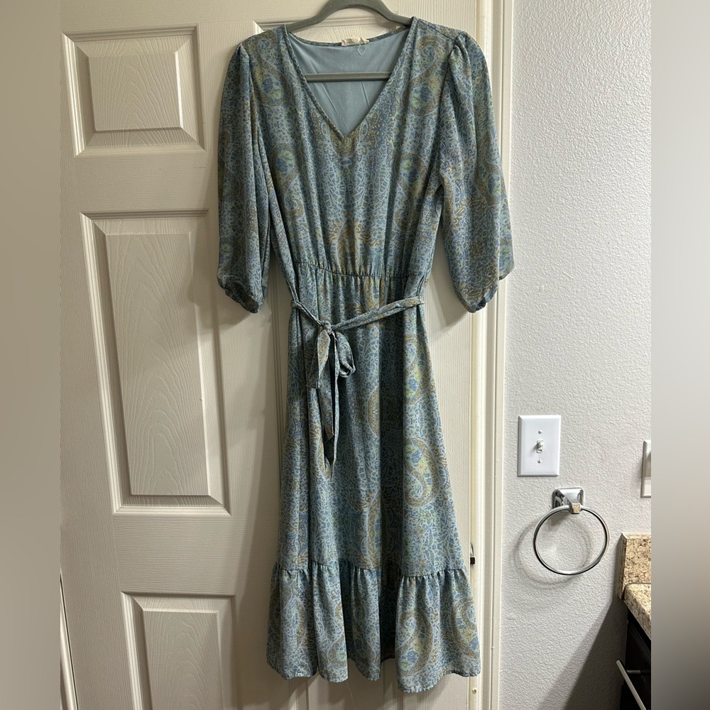 3/4 length sleeve maxi dress